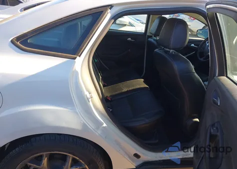 2014 Ford Focus Se from USA, damaged, VIN 1FADP3F26EL389911